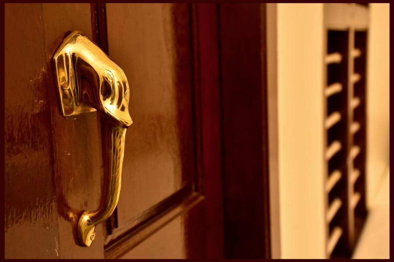 Rr Heritage Suites Maduráj Kültér fotó