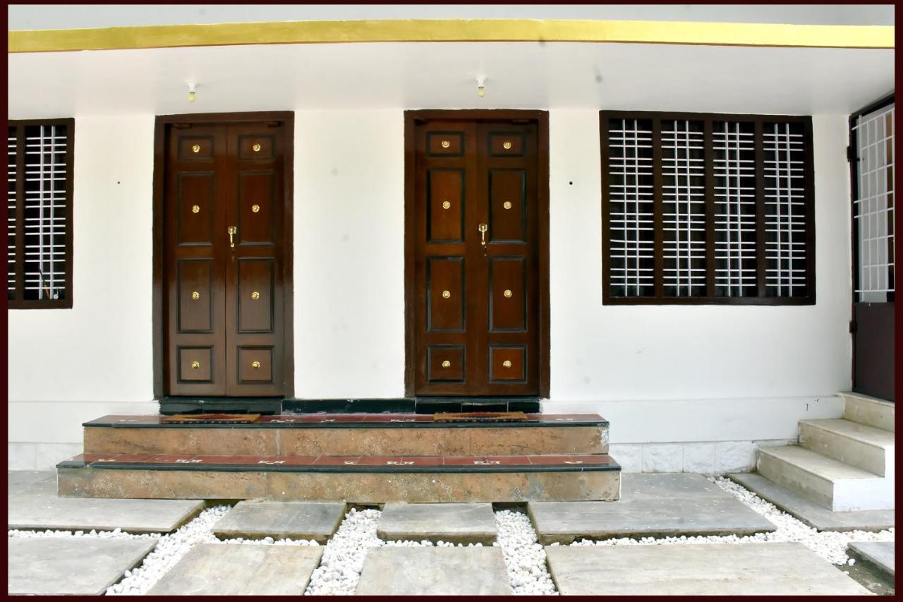 Rr Heritage Suites Maduráj Kültér fotó